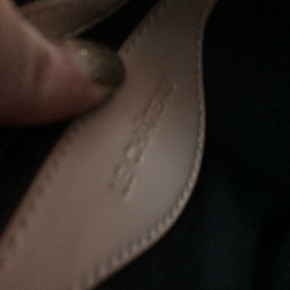 LE CHÂTEAU small rose handbag - Picture 11 of 11